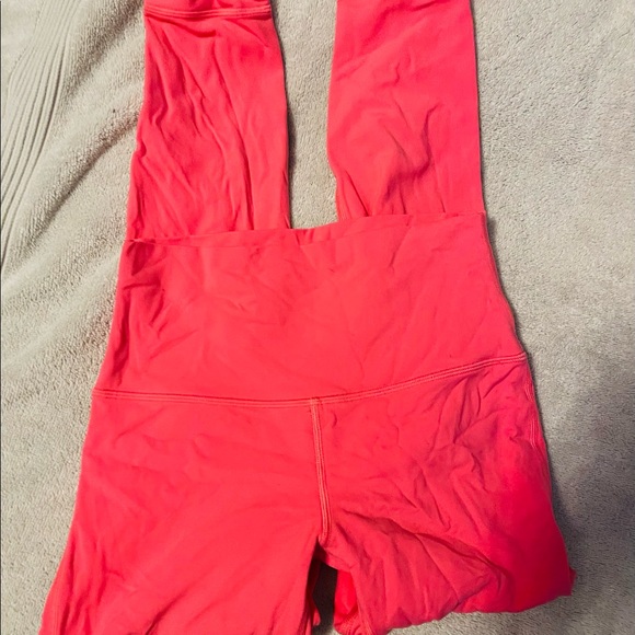 Aligns - Picture 1 of 1